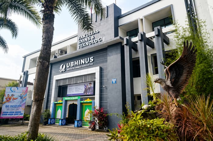 Program Reguler Sore UBHINUS Nomor 1